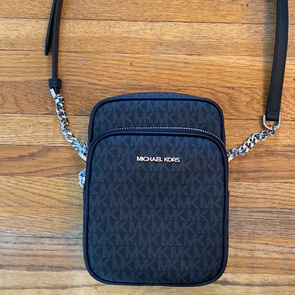 Michael Kors Crossbody Handbag - Picture 3 of 7